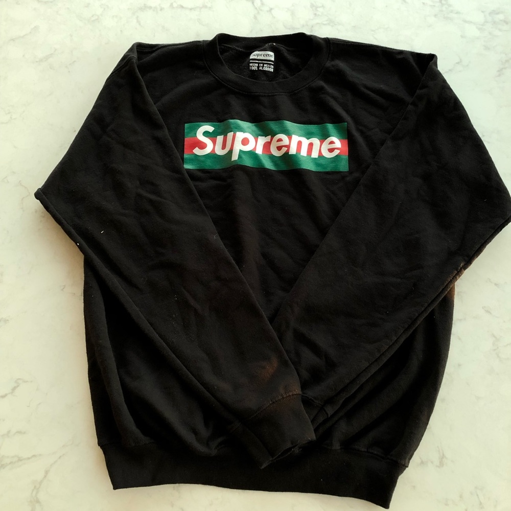 “Supreme” Crew Neck Sweatshirt